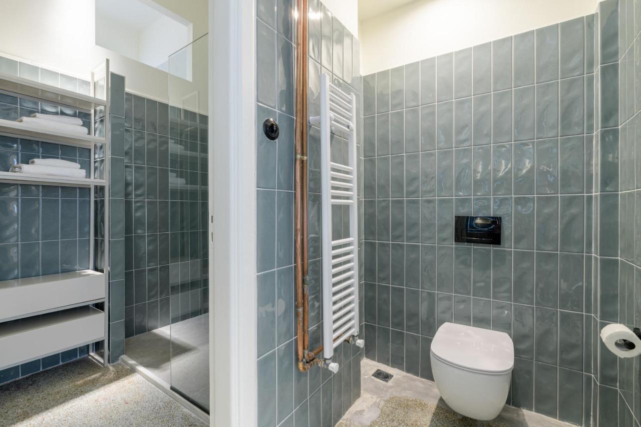 Your 4 Bdrm Dream House Acropolis View & Jacuzzi Αθήνα Εξωτερικό φωτογραφία